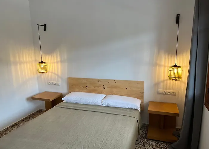 Apartamentos Colomar Playa DPlaya Des Figueral, Spagna