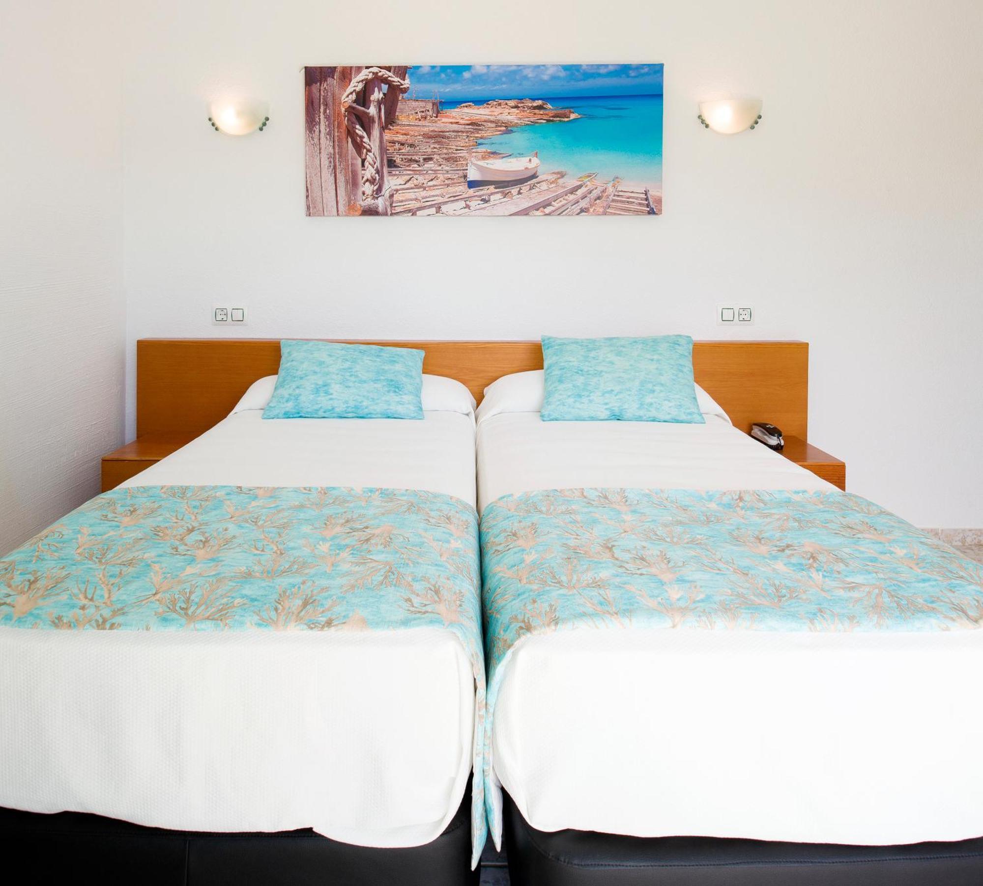 Twin Room without balcony