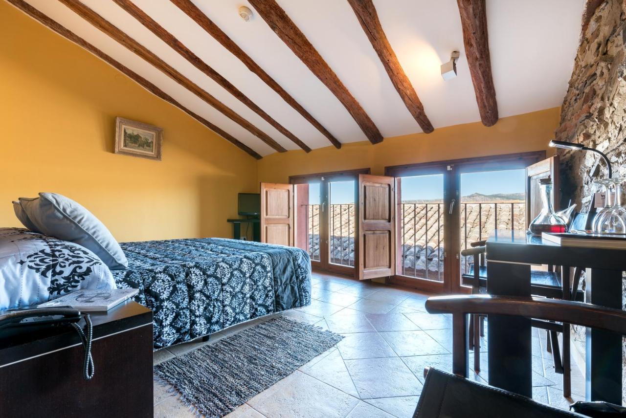 Habitación Doble con vistas al viñedo y al parque natural