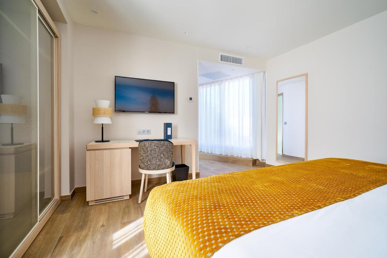 Habitación Doble con cama supletoria - 2 camas