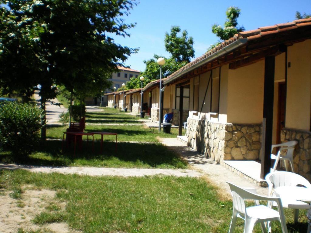 Bungalow (3 adultos)