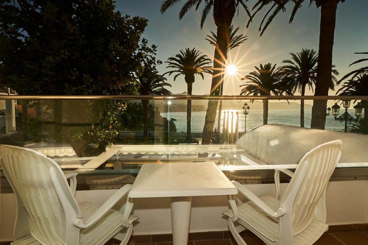 Habitación Doble con vistas laterales al mar - 1 o 2 camas