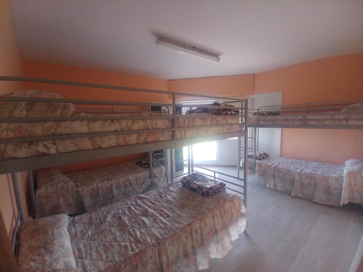 Habitación Compartida Mixta de 6 camas