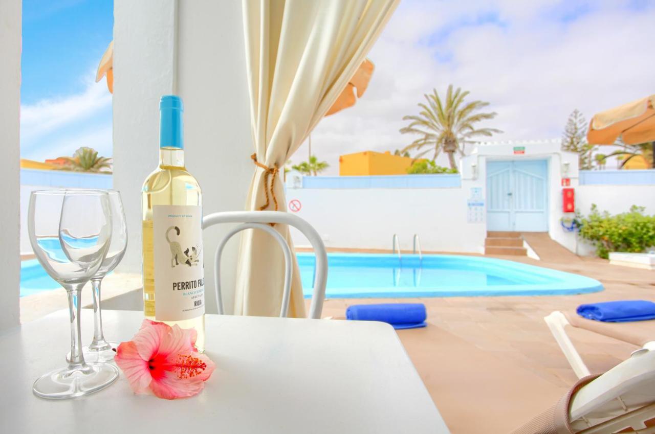 Apartamento con vistas a la piscina