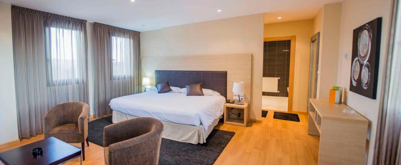 Suite Deluxe con bañera de hidromasaje