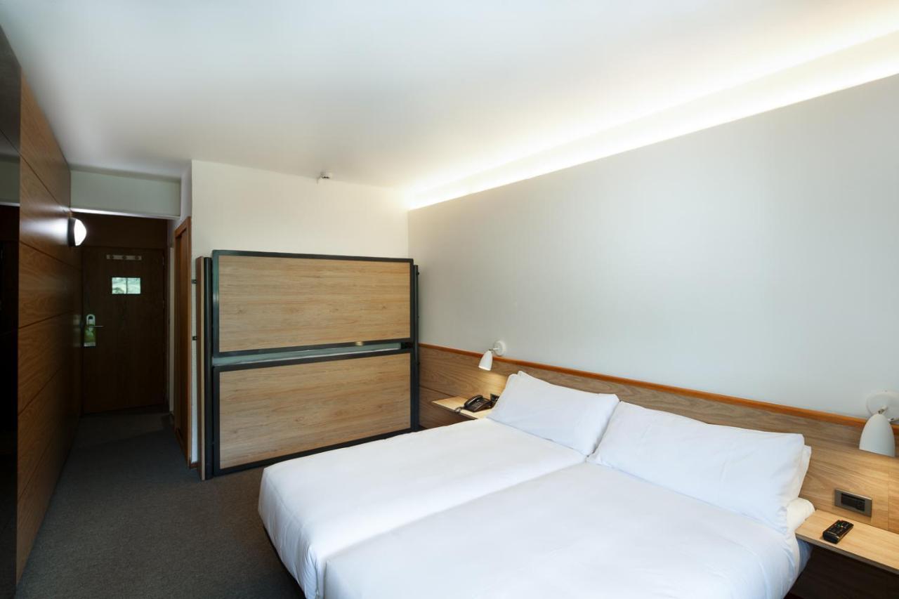 Quadruple Room with Terrace