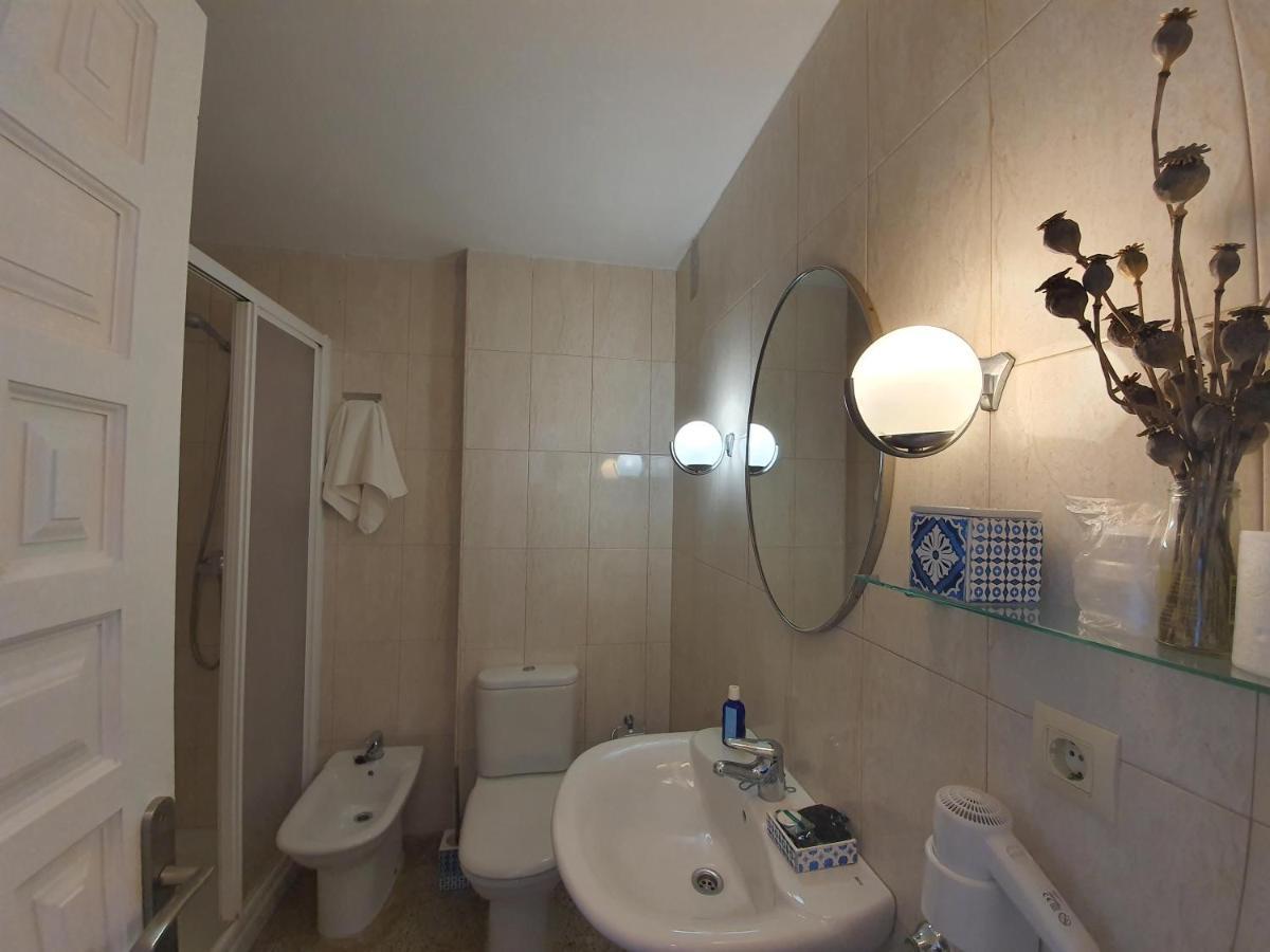 Habitación Triple con vistas al jardín