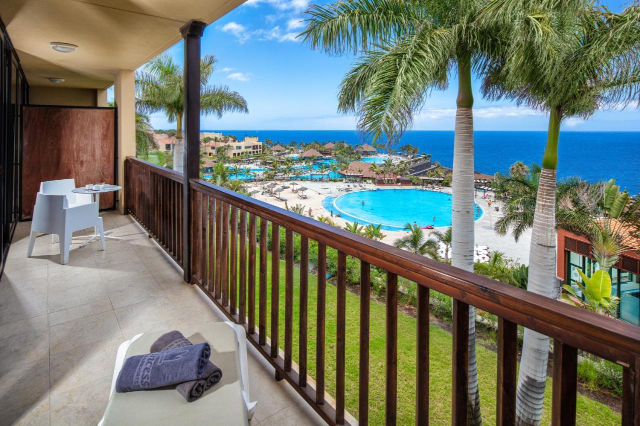 Suite with Sea View (2 Adults + 2 Children)
