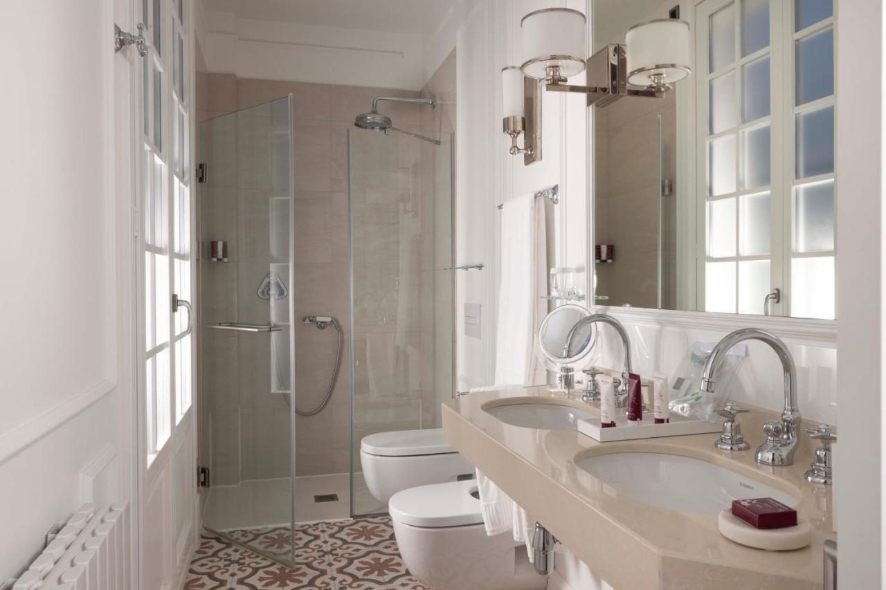 Habitación Doble Grande con balcón