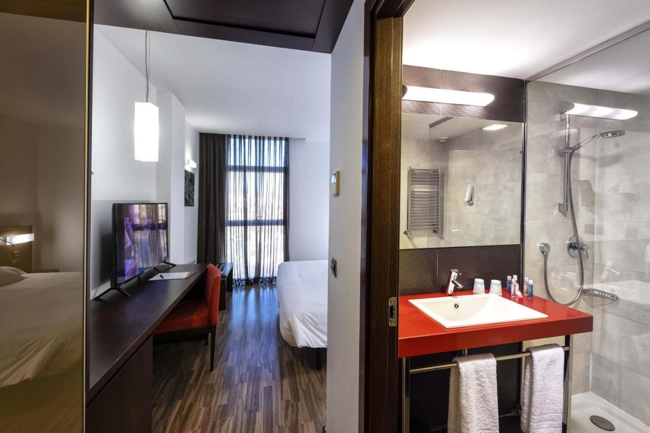 Habitación Doble (2 adultos)