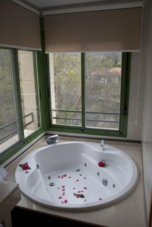 Family Suite with Spa and thermal circuit included