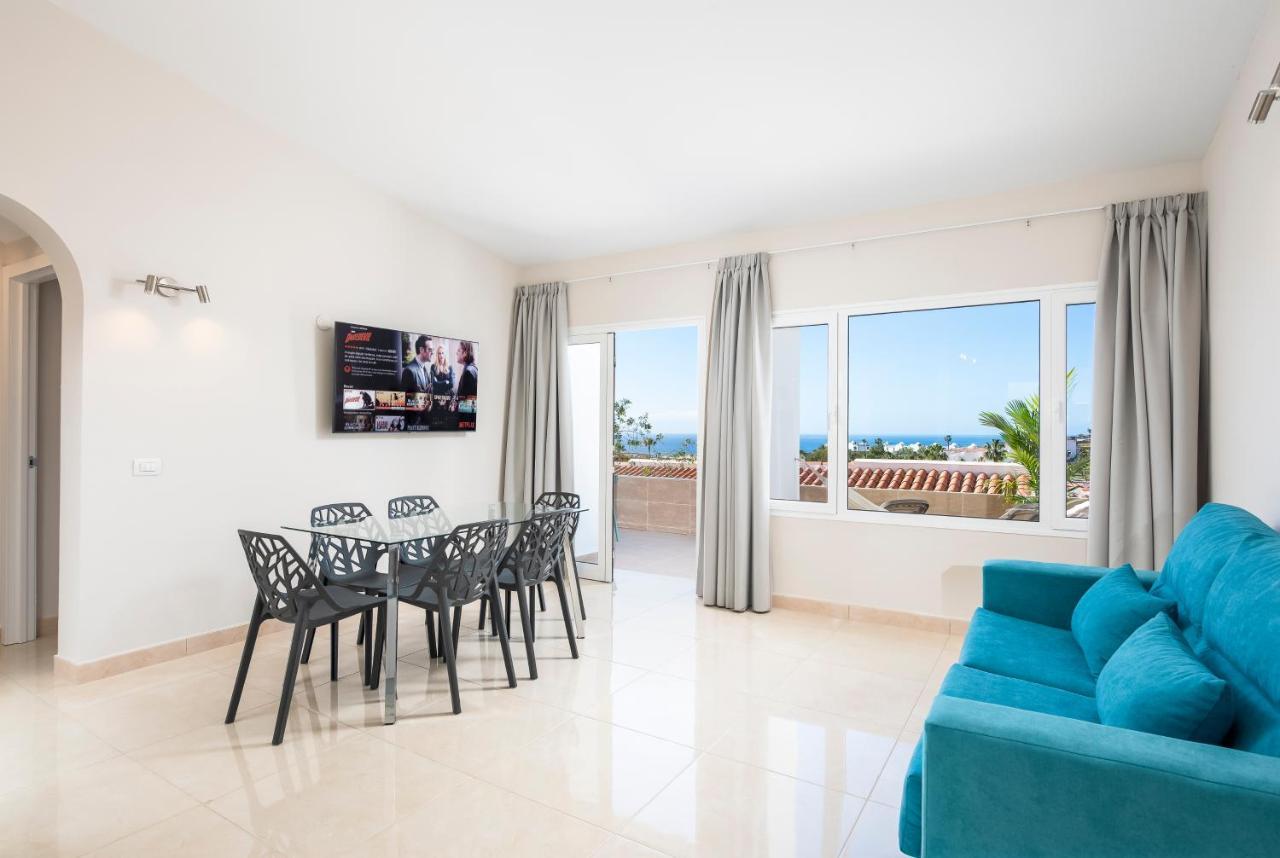 1 Bedroom Bungalow Large Balcony Hammock Sea View