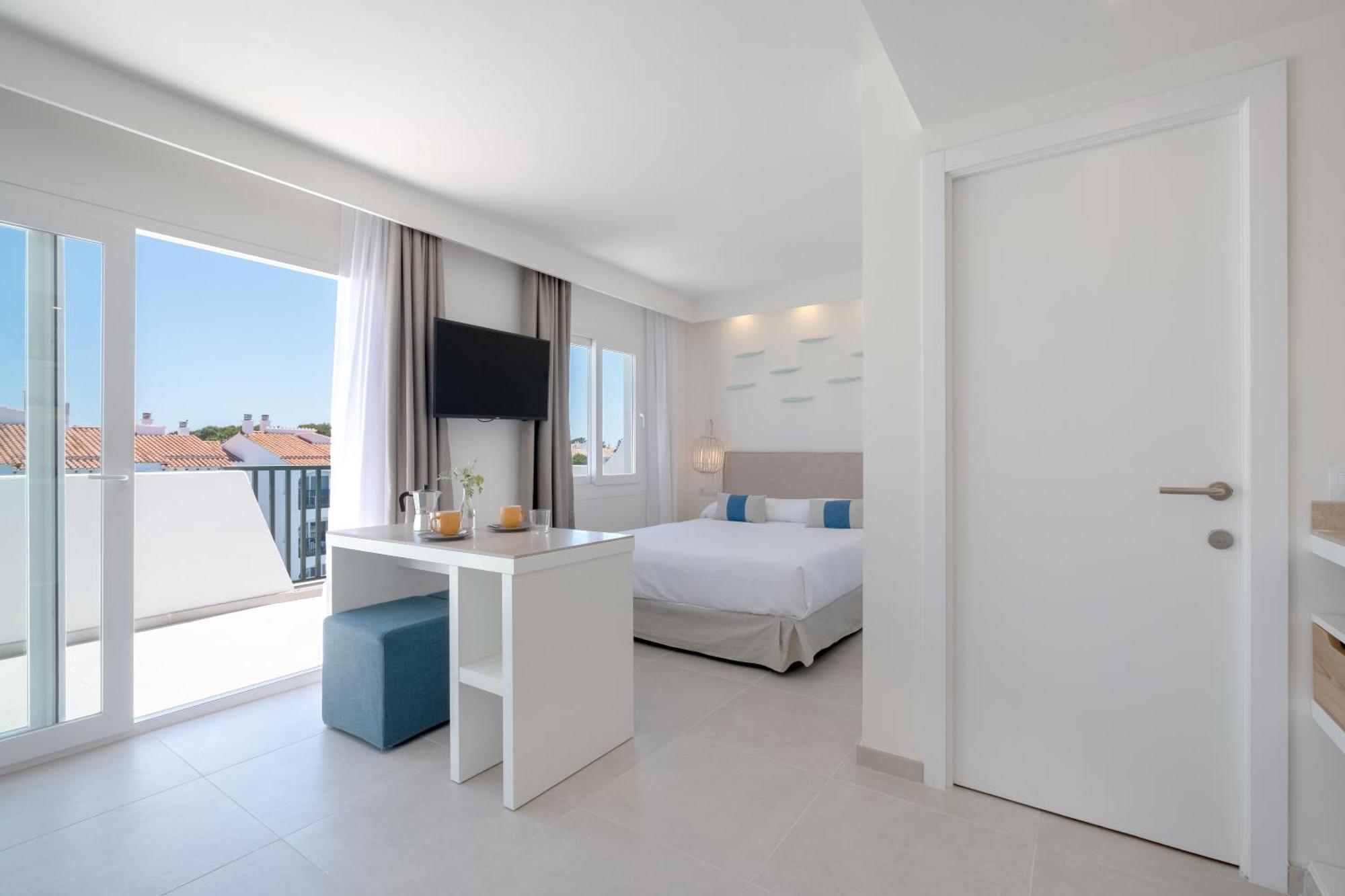 Monolocale Select con Vista Mare Laterale