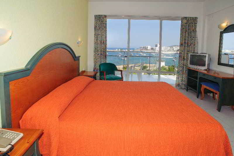 Habitación Cuádruple con vistas al mar