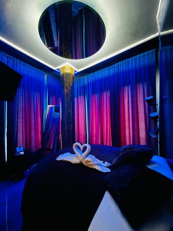 Deluxe Double Room Bath