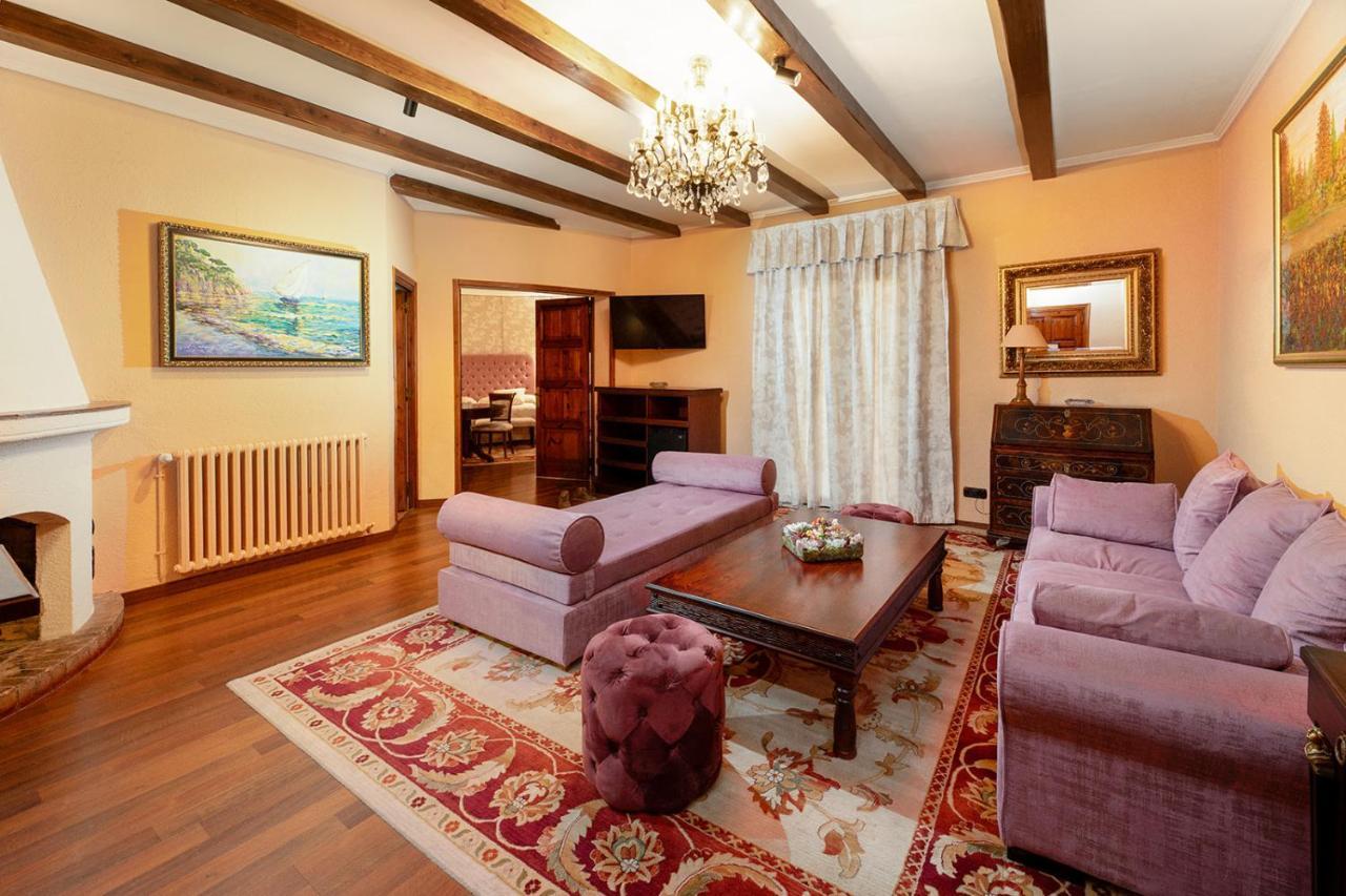 Imperial Suite mit Blick auf den Park