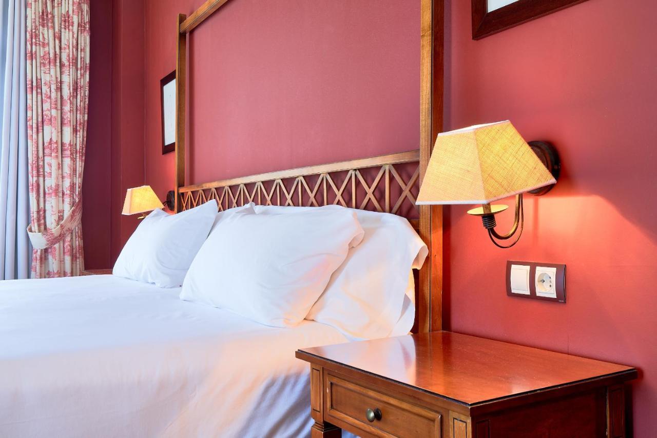 Double or Twin Room,1270736599:JPEG