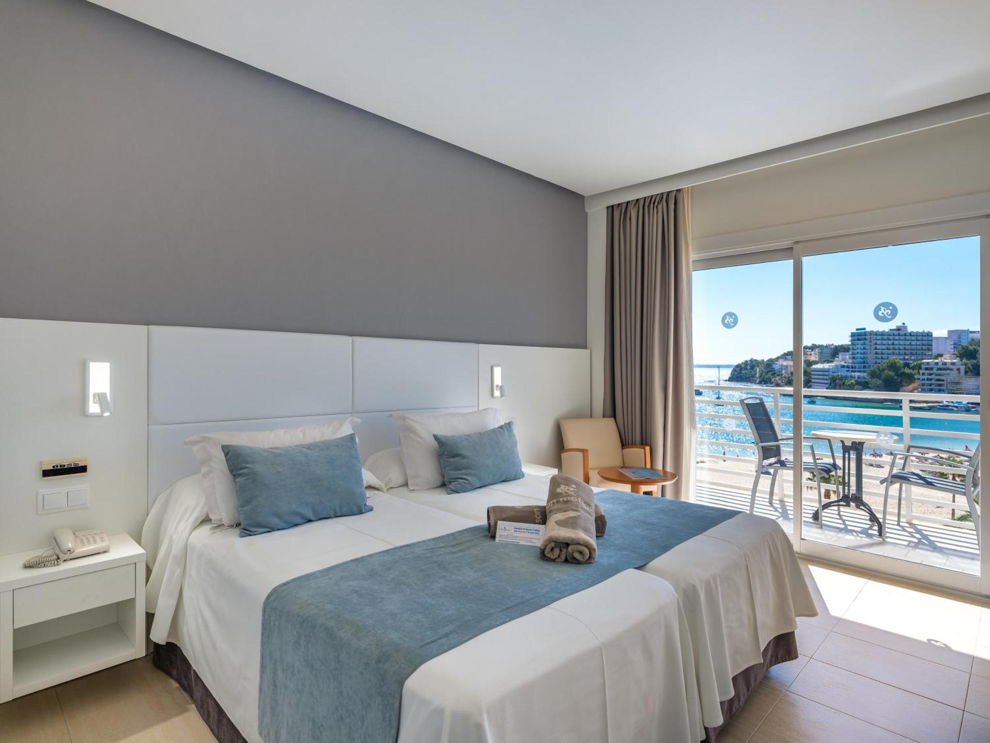 Twin Room Sea View