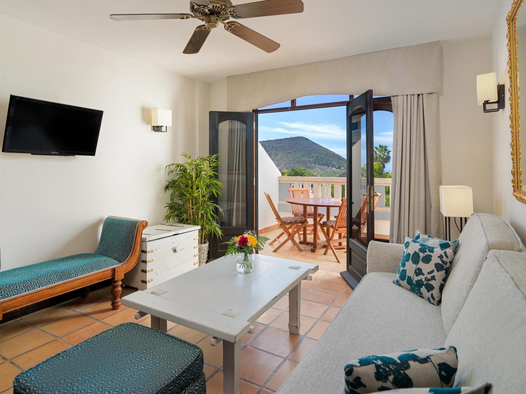 One-Bedroom Apartment Suite