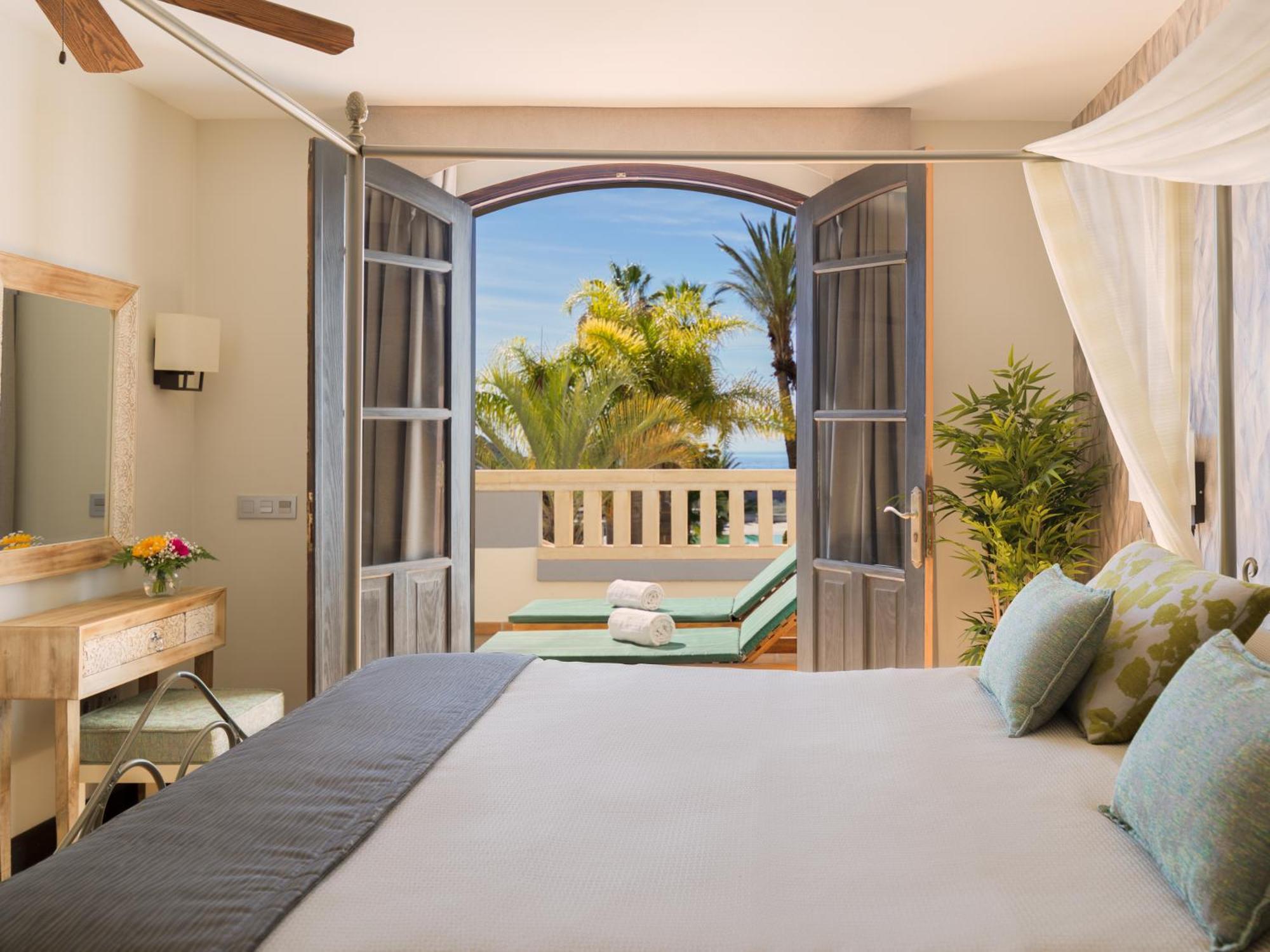 One-Bedroom Apartment Suite