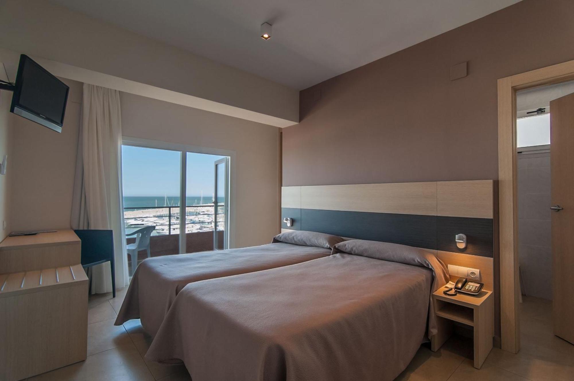 Twin Room Sea View,1532709196:JPEG