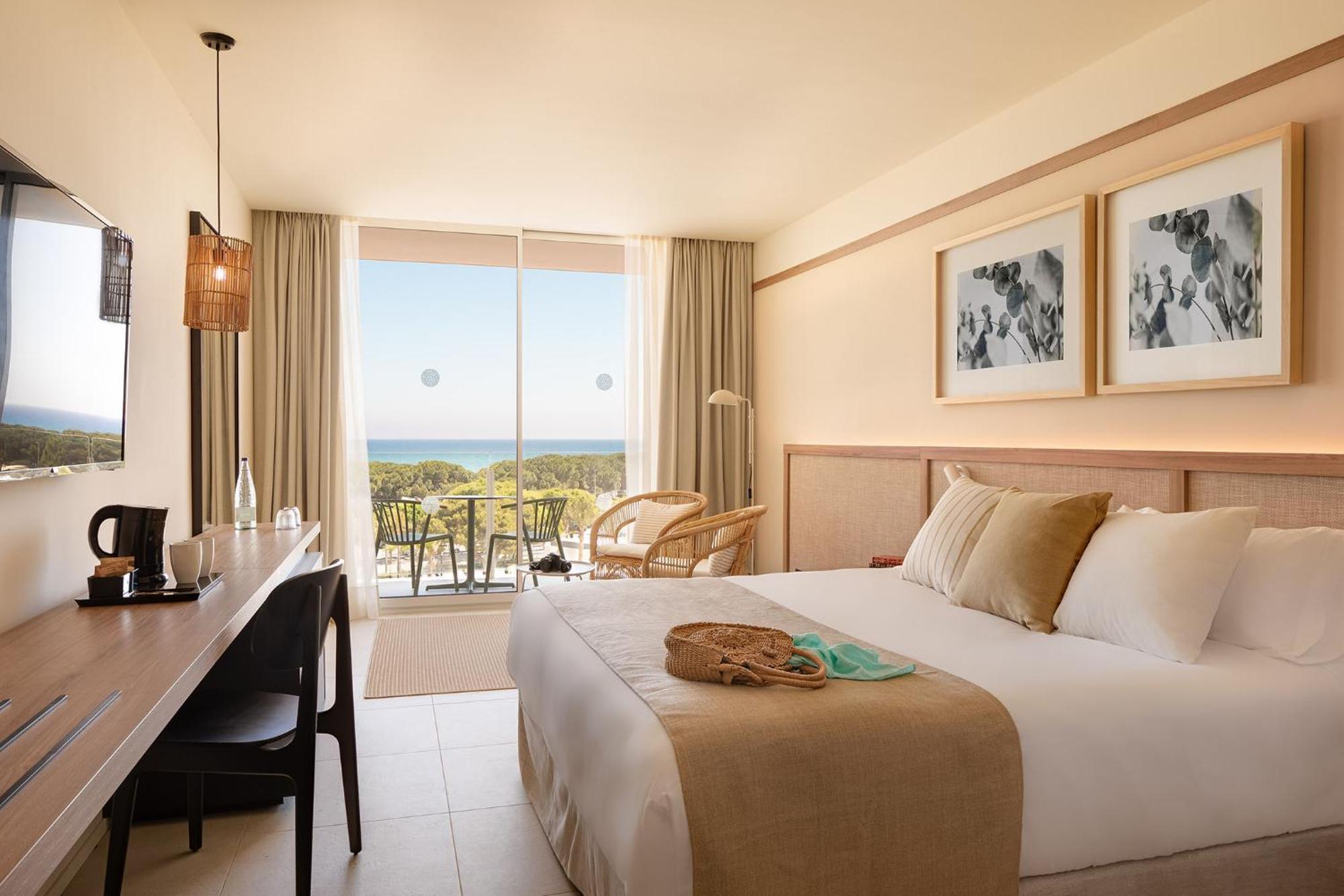 Premium Dreibettzimmer (3 Erwachsene)