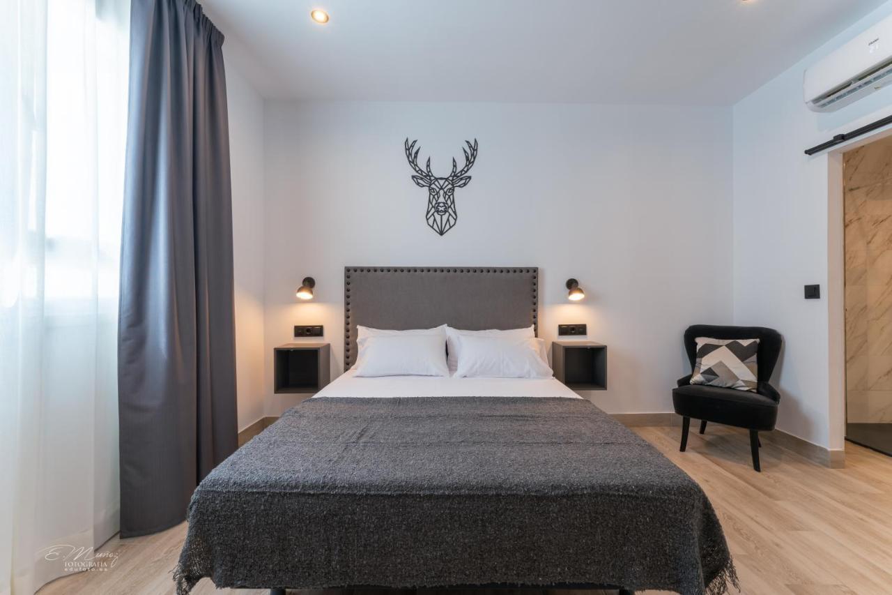 Double Room,1292358541:JPEG