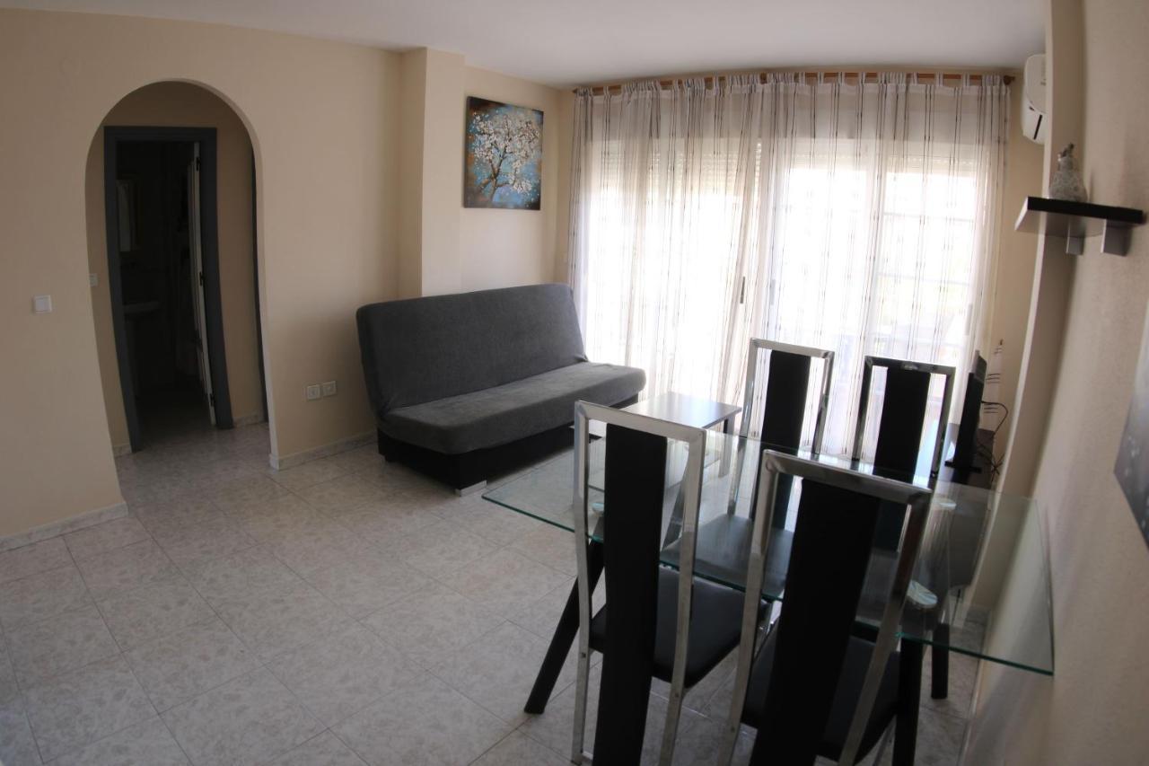 Apartamento de 2 dormitorios con terraza