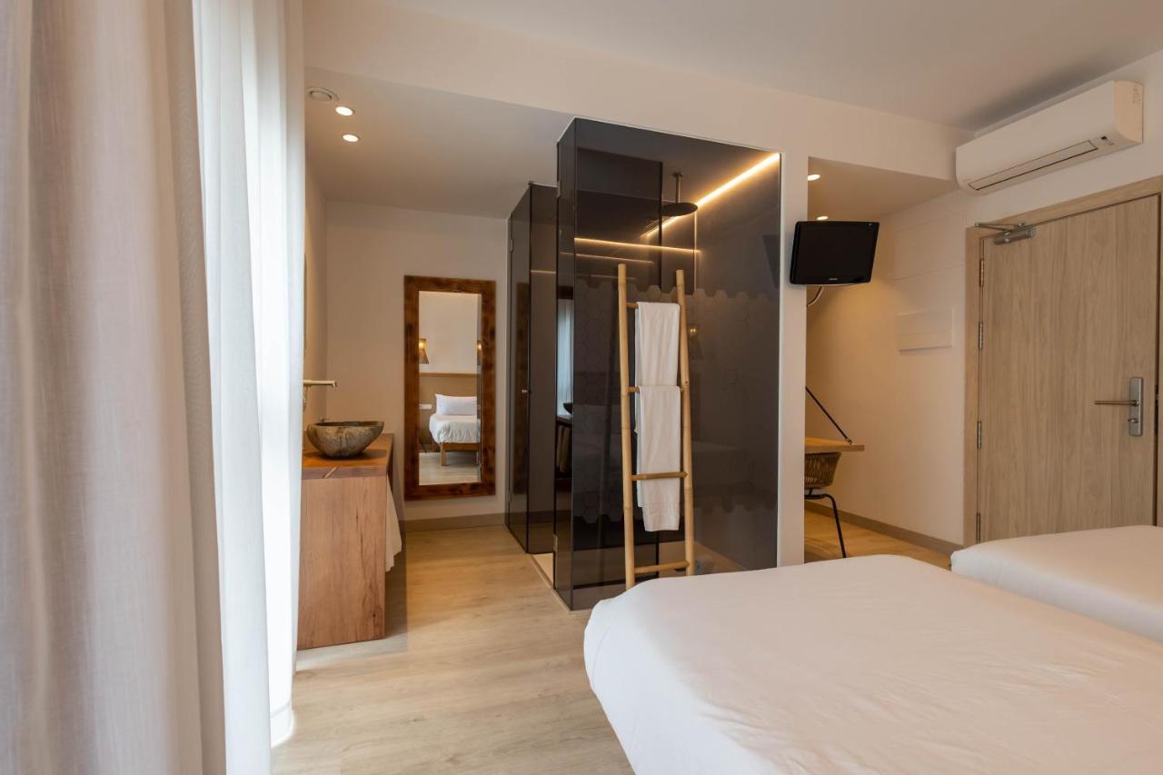 Premium Room Balcony,1363660745:JPEG