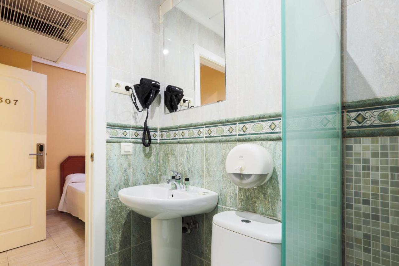 Habitación Doble Pequeña