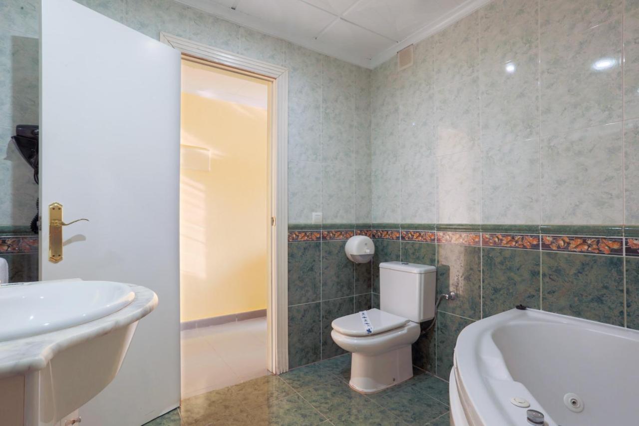 Superior Double Room Jacuzzi