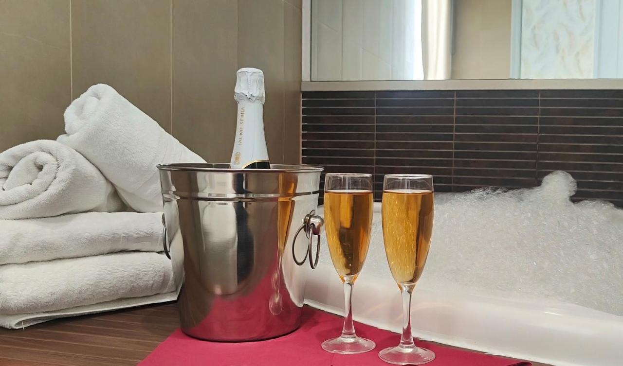 Double Room with Spa Bath