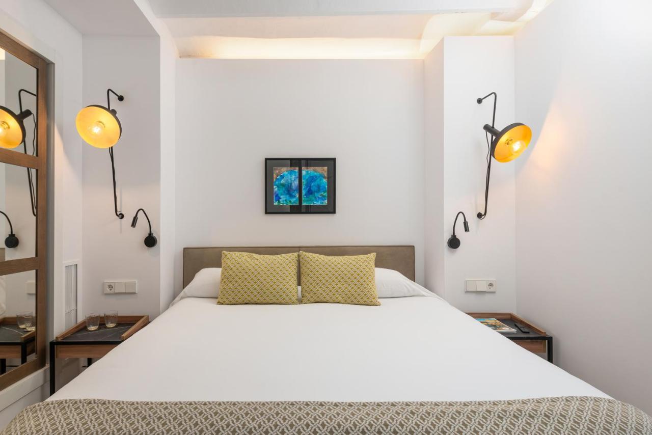 Habitación Doble Deluxe con vistas a la piscina