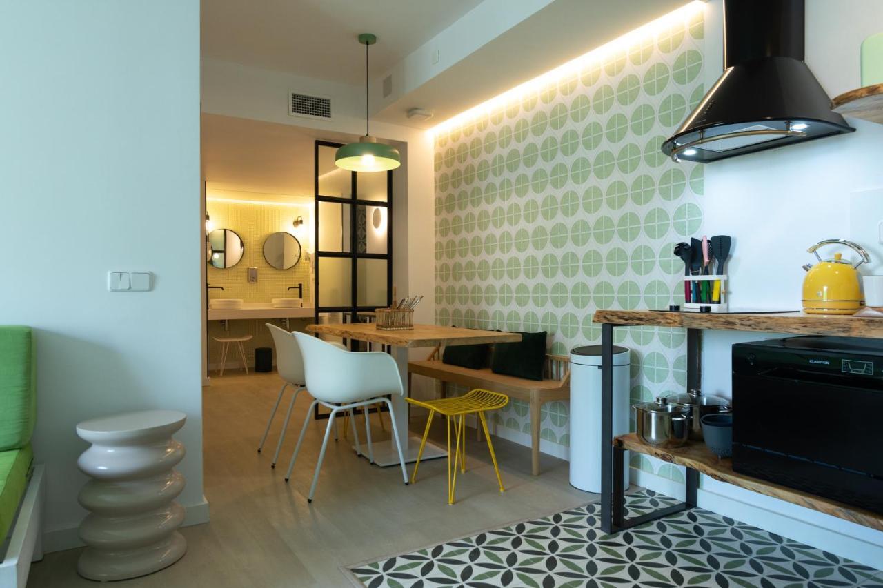 Appartamento Premium con 2 Camere da Letto e Balcone
