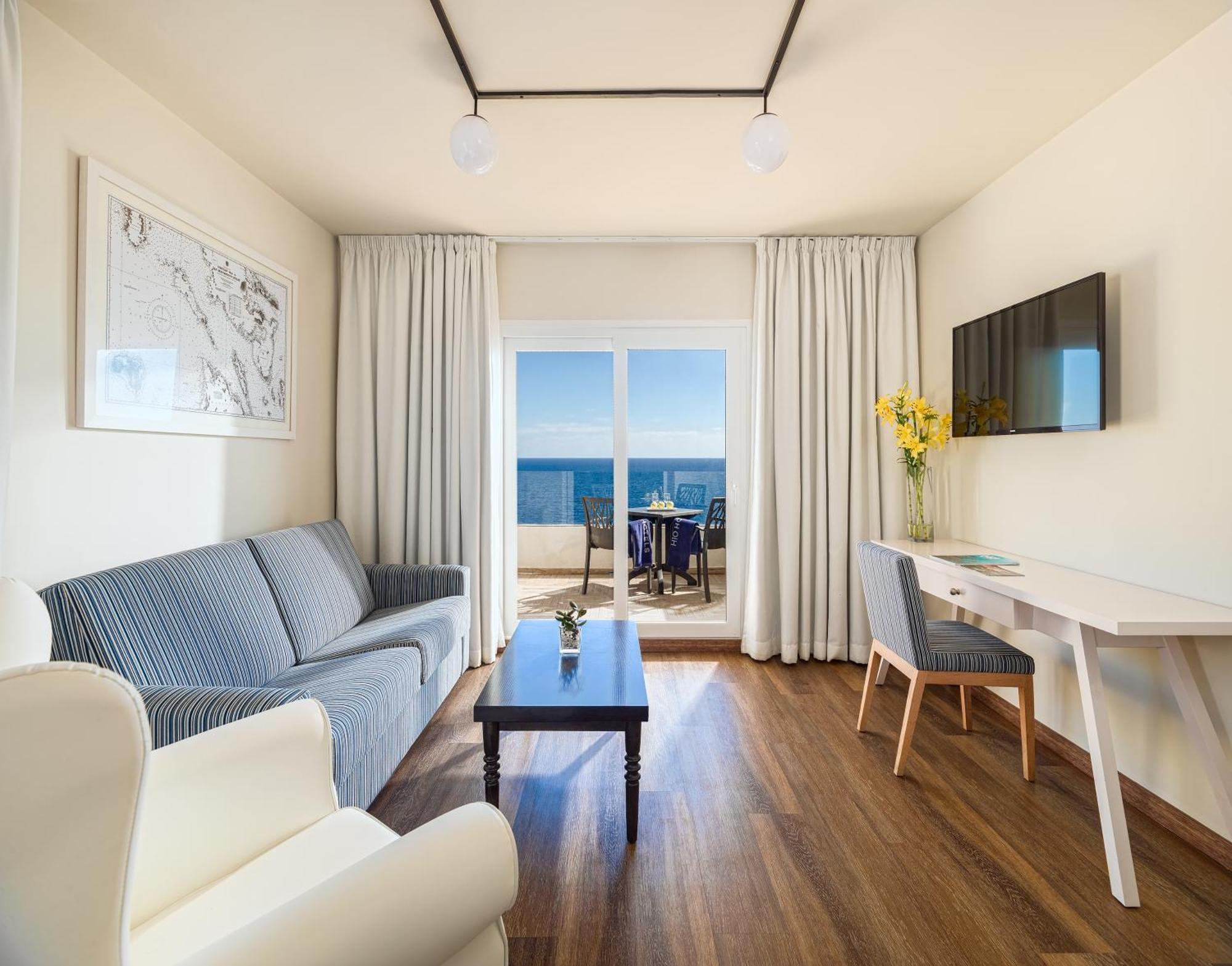 Privilege Suite (3 Erwachsene + 1 Kind)