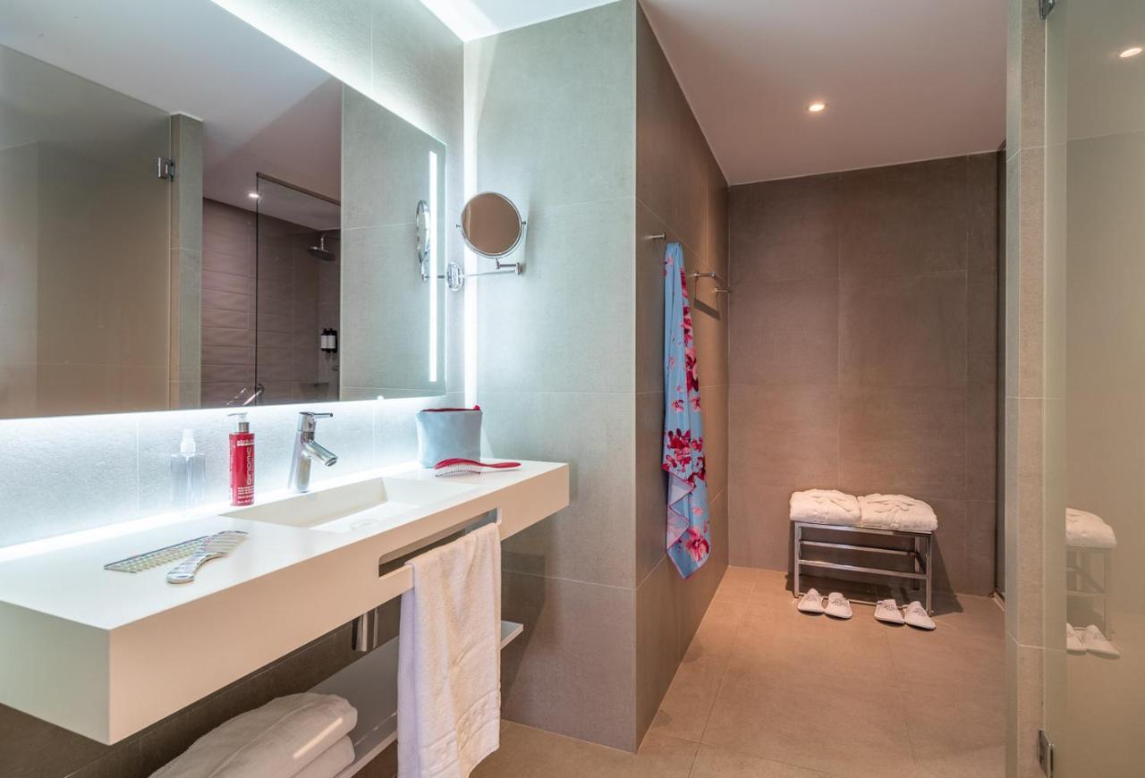 Apartament typu Suite z widokiem na morze (2 osoby dorosłe + 1 dziecko)