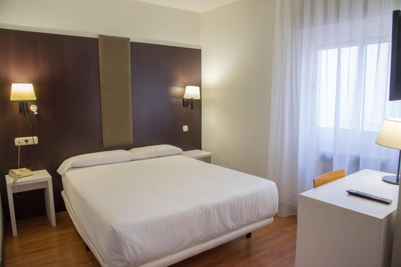 Double Room (1 - 2 Adults)