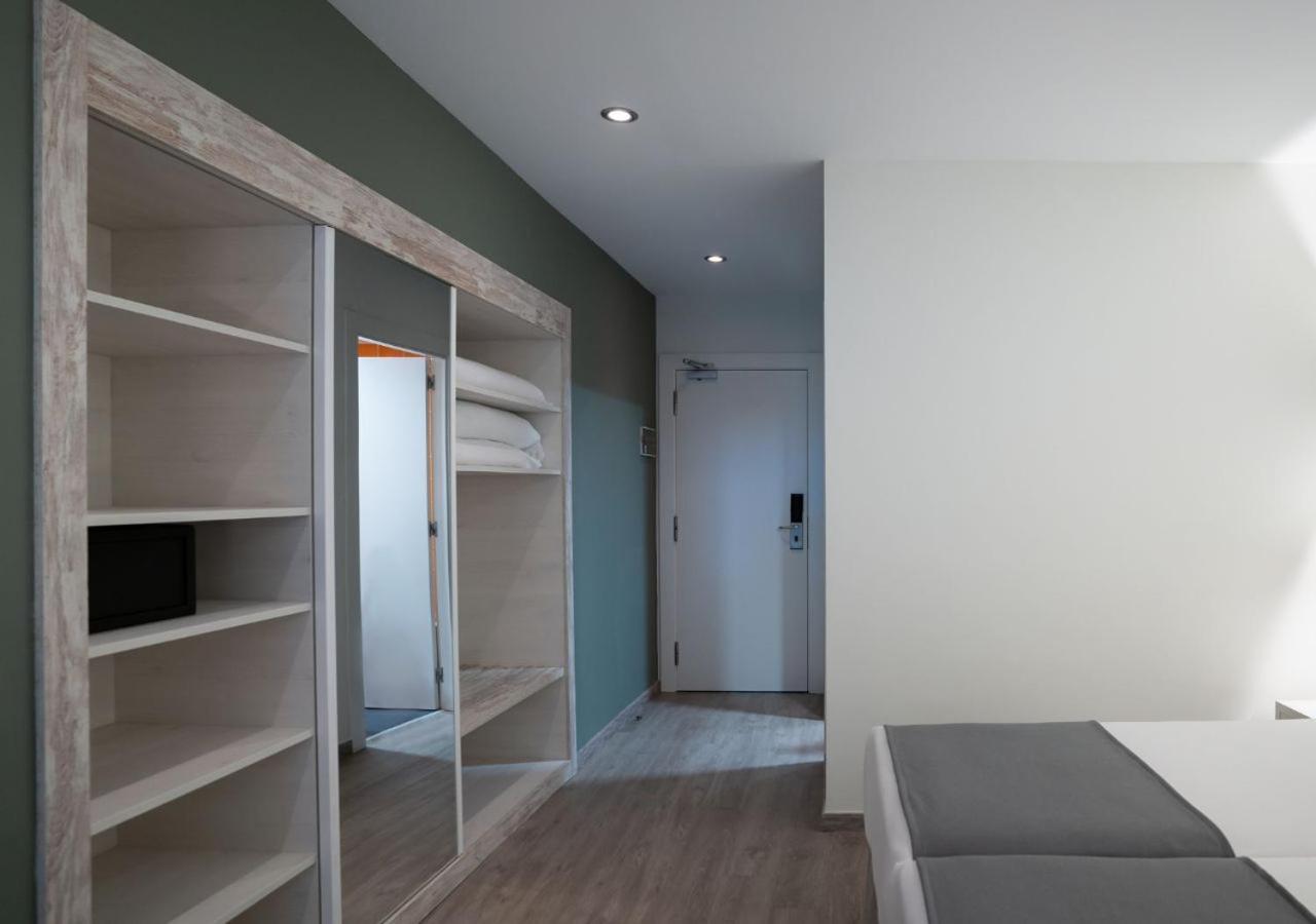 Family Superior Room (3 Adults + 1 Child)