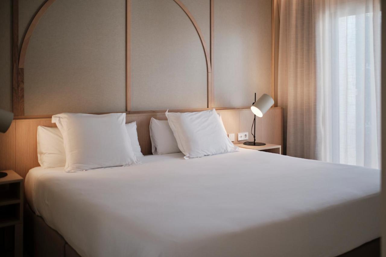 Suite de 1 dormitorio con balcón