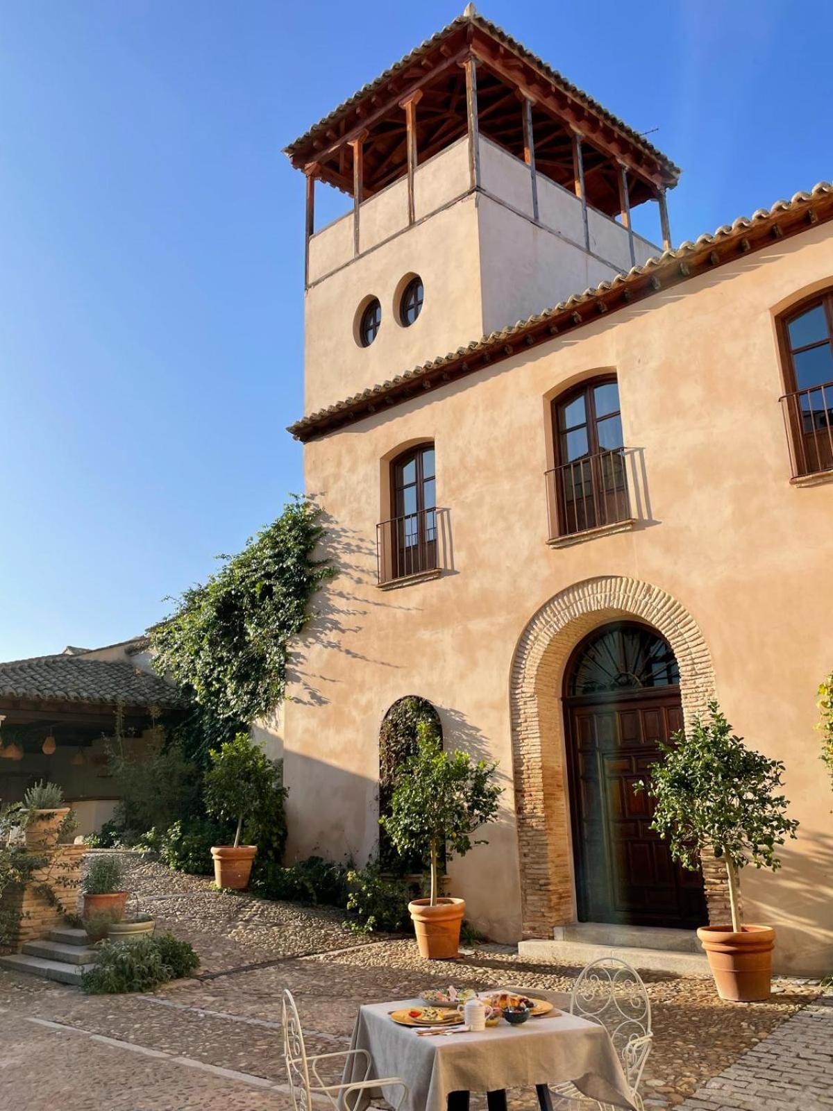 Deluxe Villa,1364089886:JPEG
