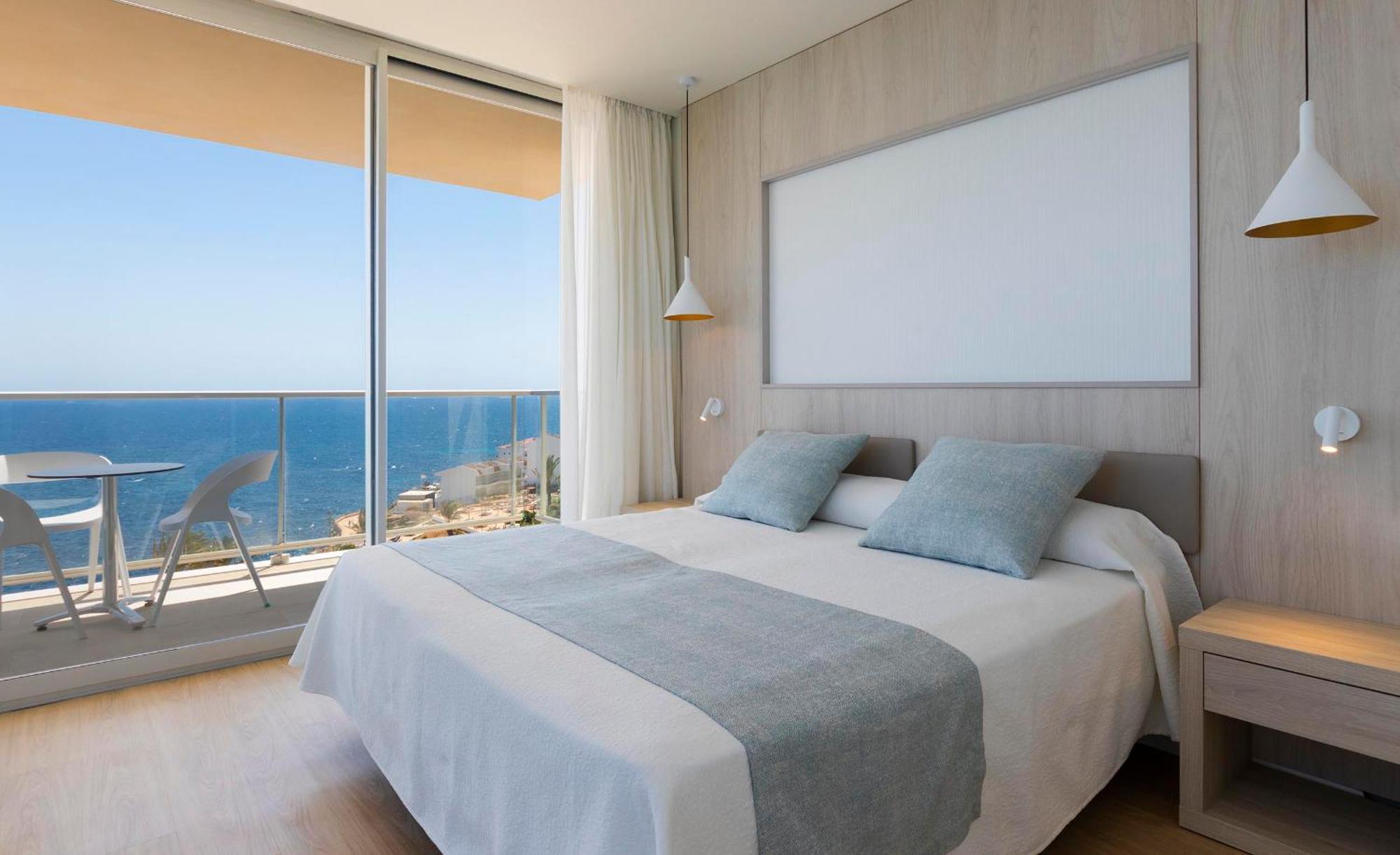 Premium Quadruple Room