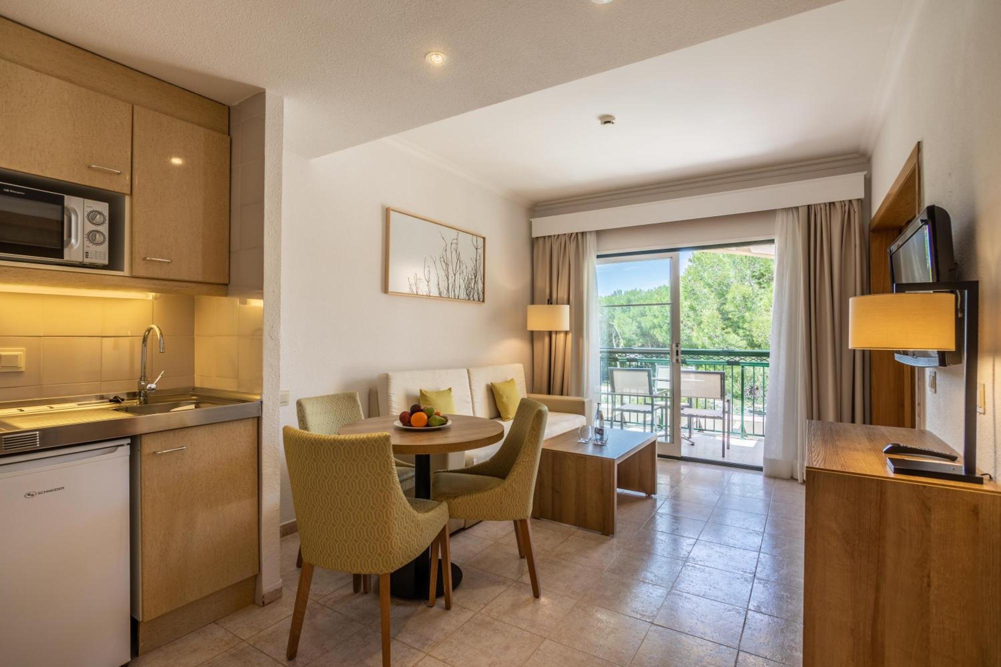 One Bedroom Suite