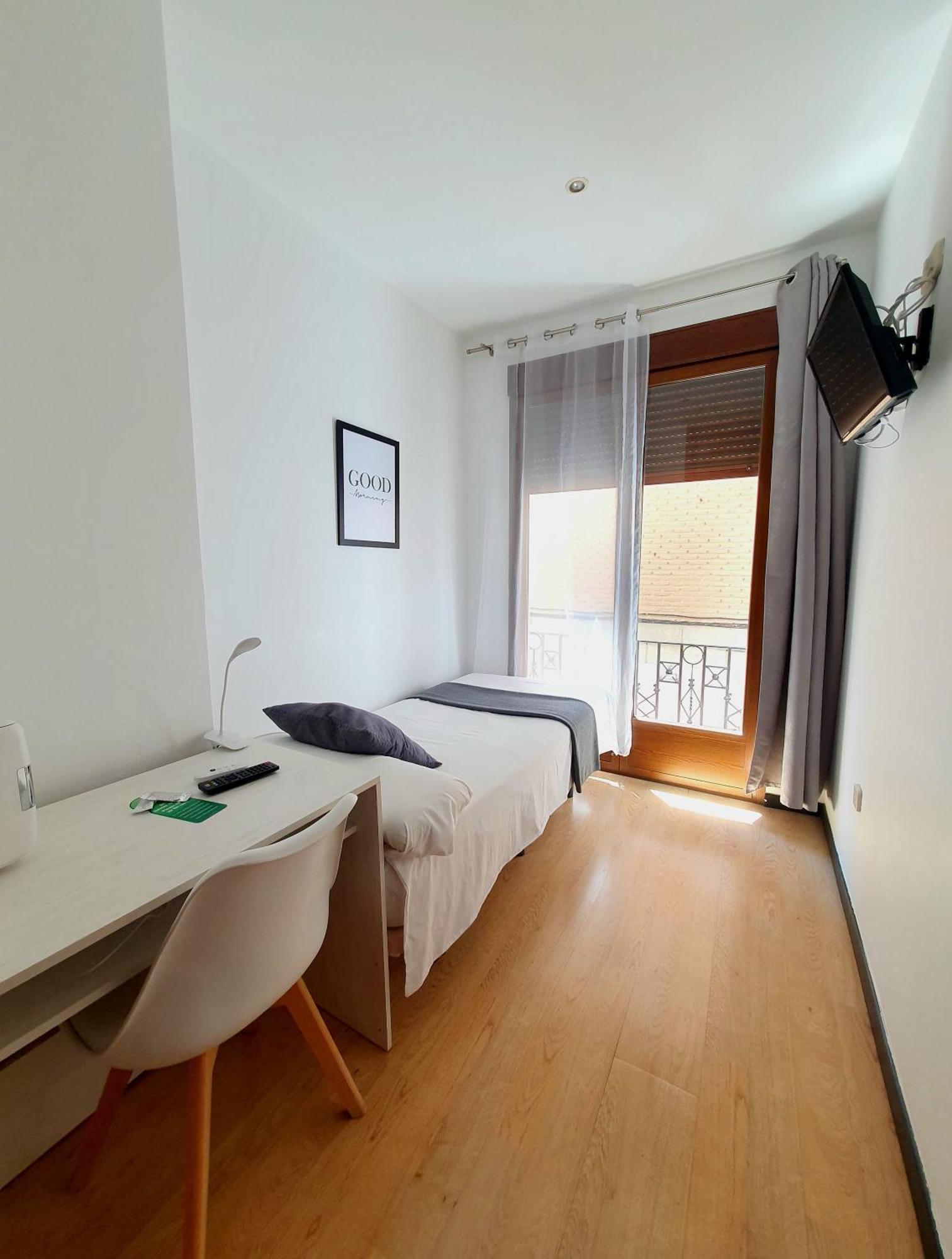 Habitación Individual con balcón