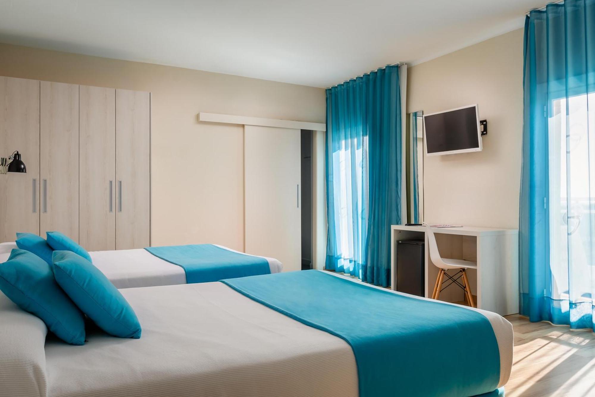Vierbettzimmer (4 Erwachsene)