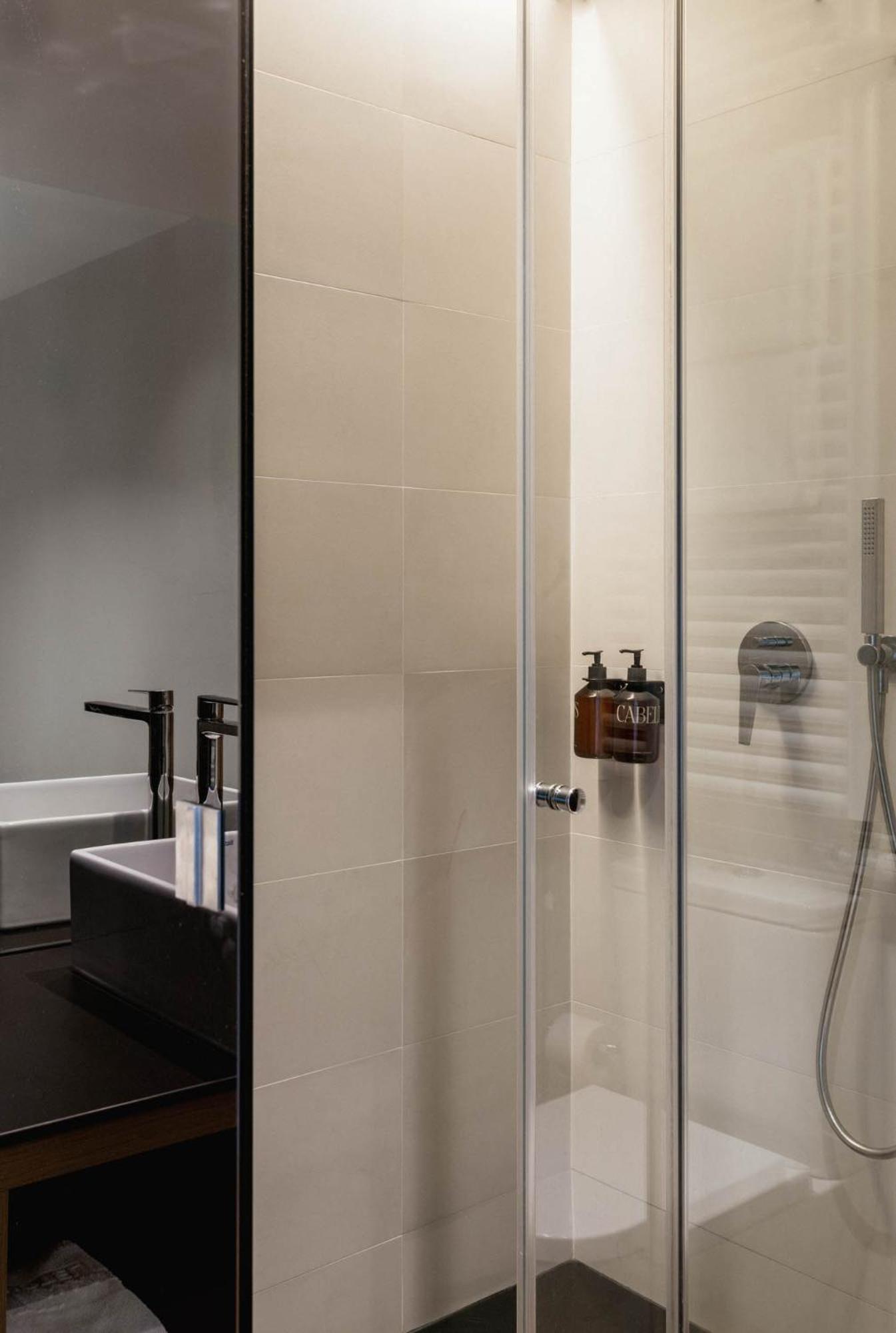 Standard Double/Twin Room
