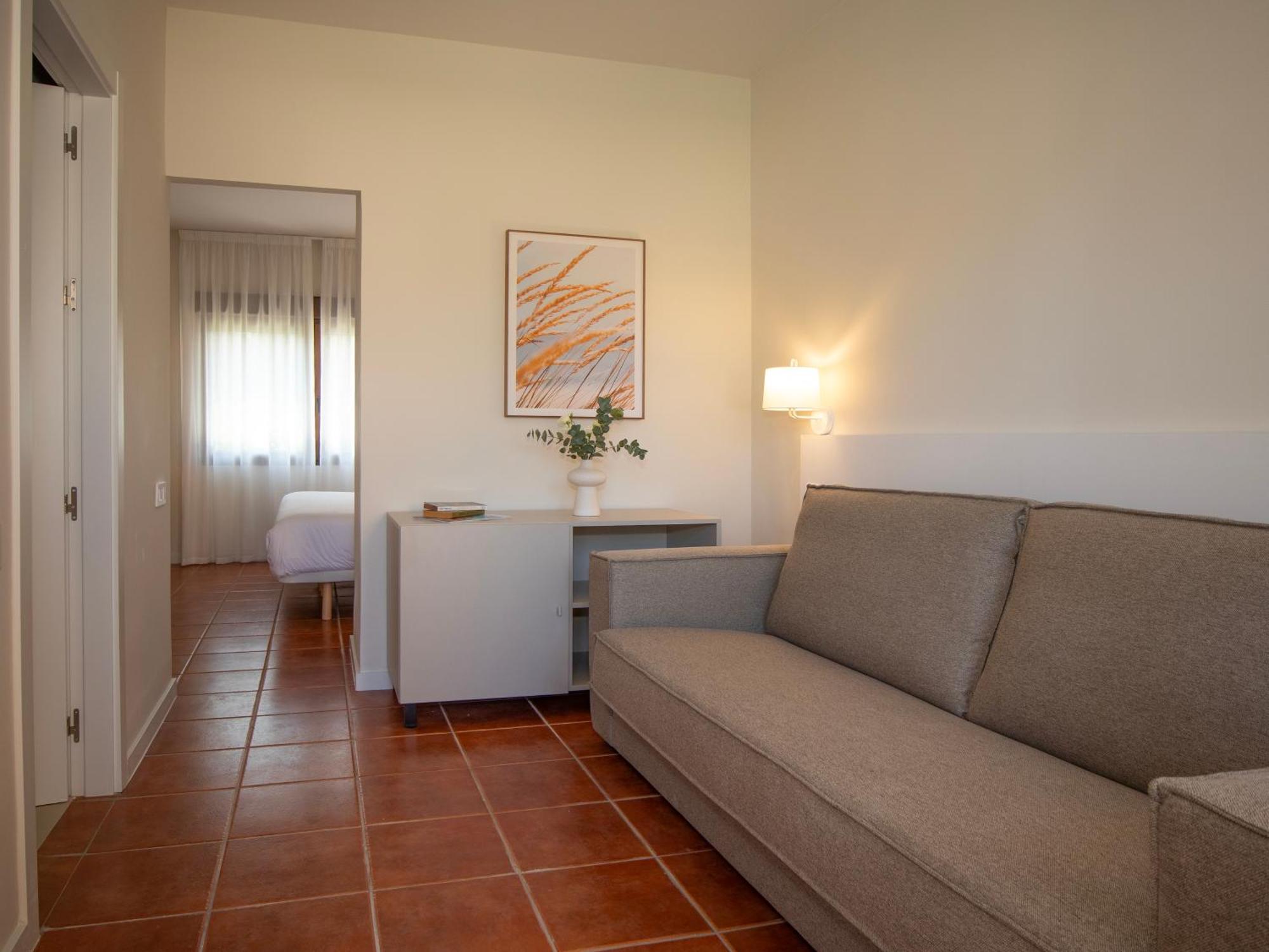 Habitación Doble con 2 camas Privilege (3 adultos + 1 niño)