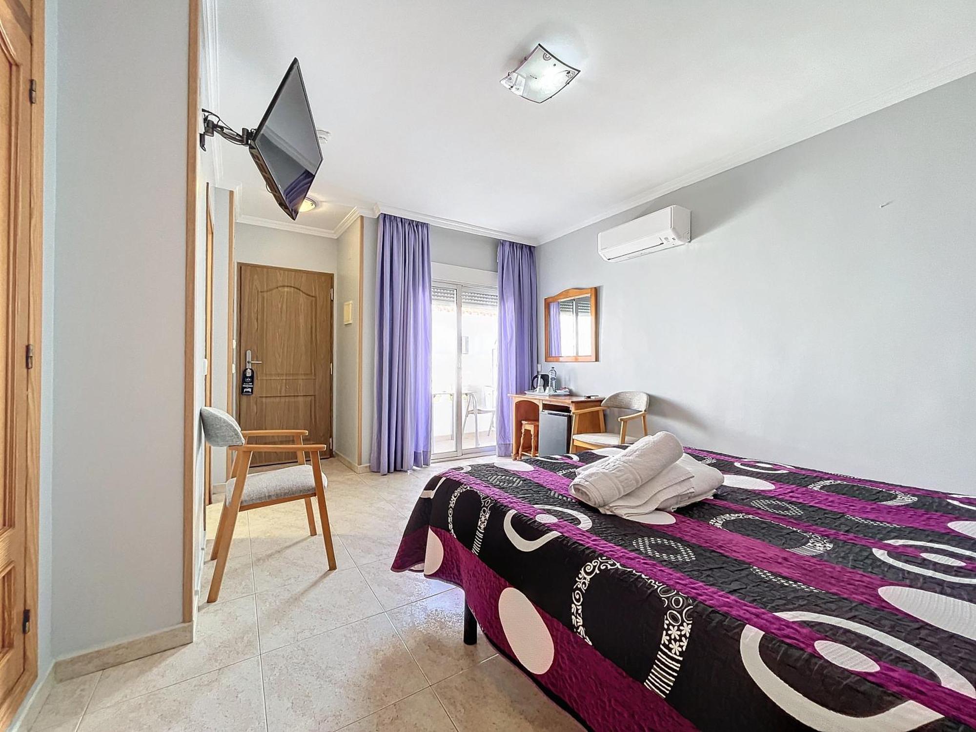 Double or Twin Room Balcony
