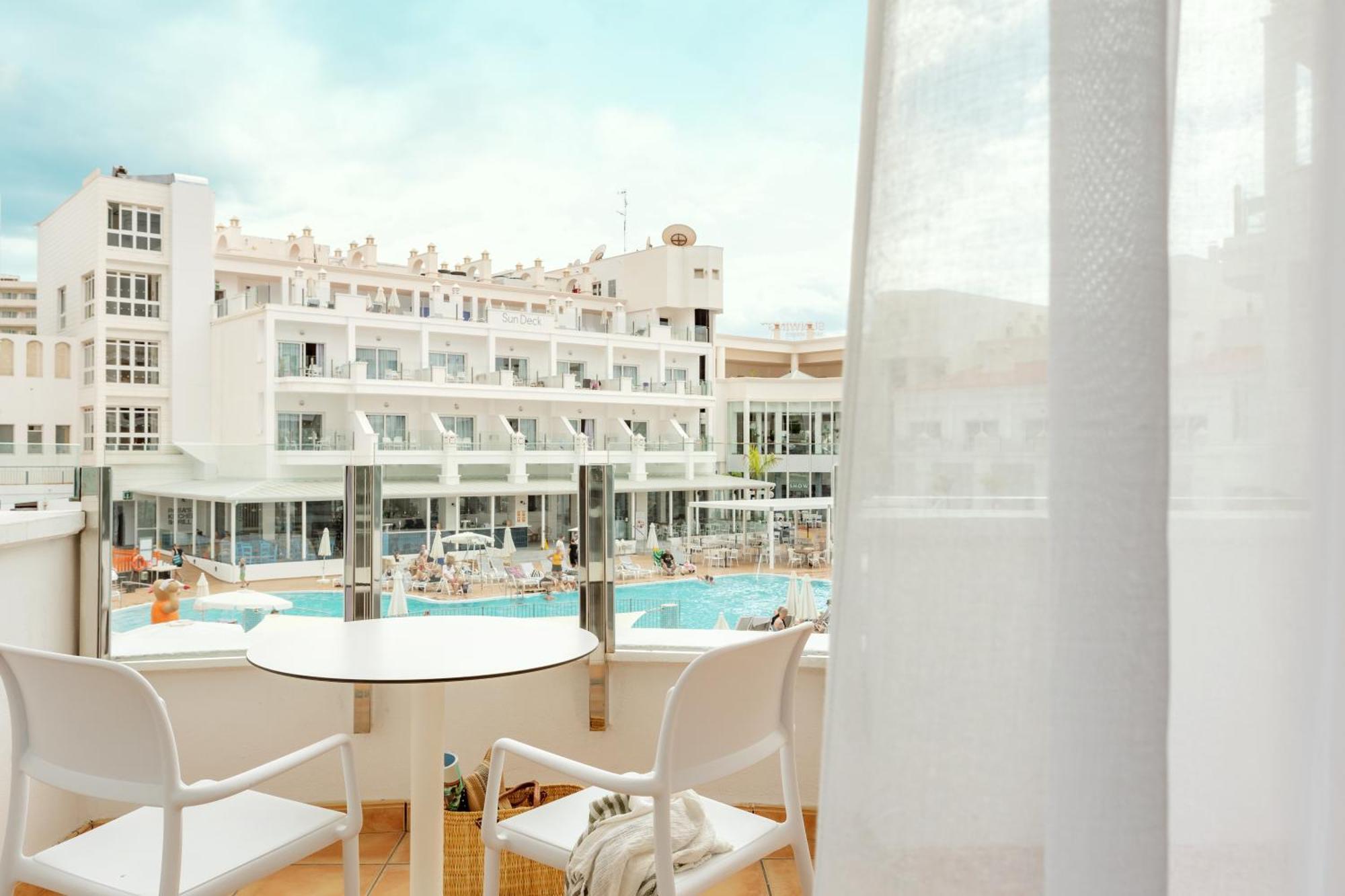 Studio Pool View Balcony