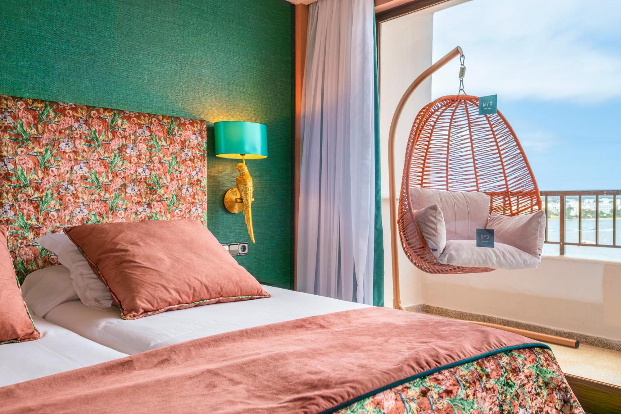 Deluxe Triple Room Sea View