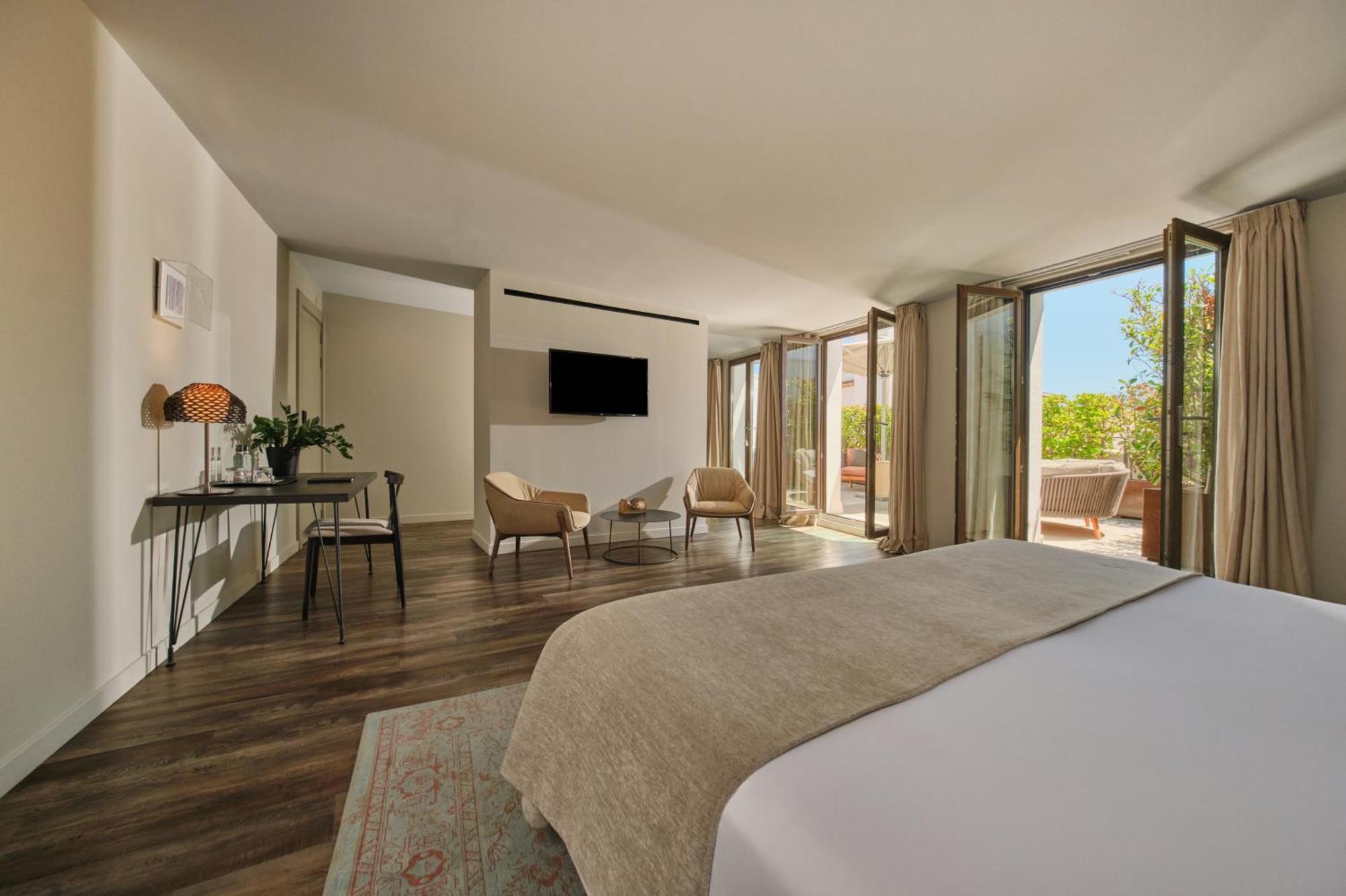 Suite with Terrace